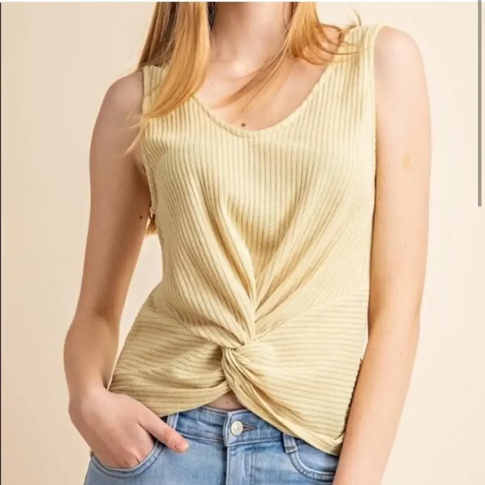 Yellow Ribbed Tank Top NEW Medium - Picture 4 of 5